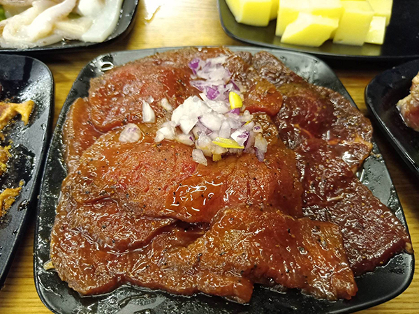 赞酱石棉烤肉加盟店