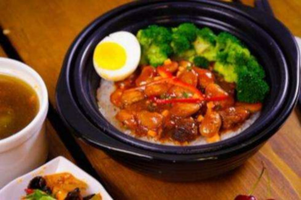 渔家煲仔饭加盟费