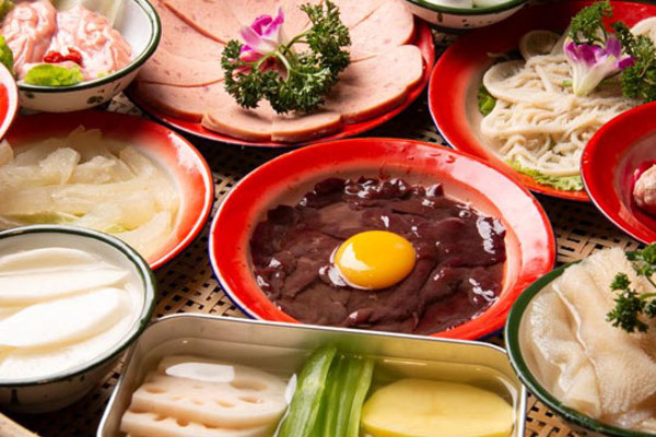 蓉一锅小院儿市井火锅加盟
