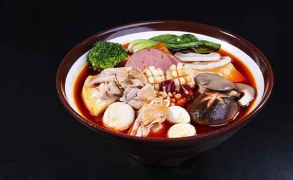 小马哥麻辣烫加盟费
