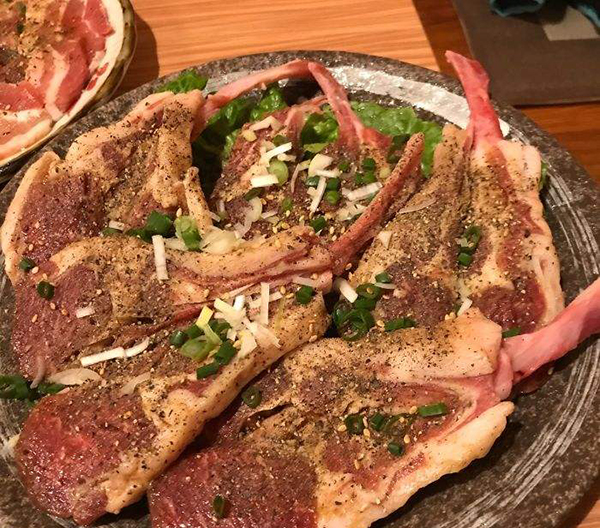 牛匠屋日式炭火烧肉加盟店