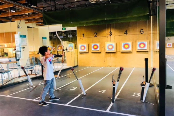 弓夫射箭馆加盟店