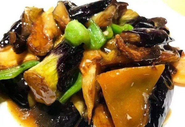 嘎嘎香东北菜加盟店