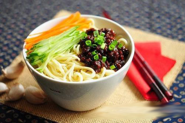 柒碗粉加盟费
