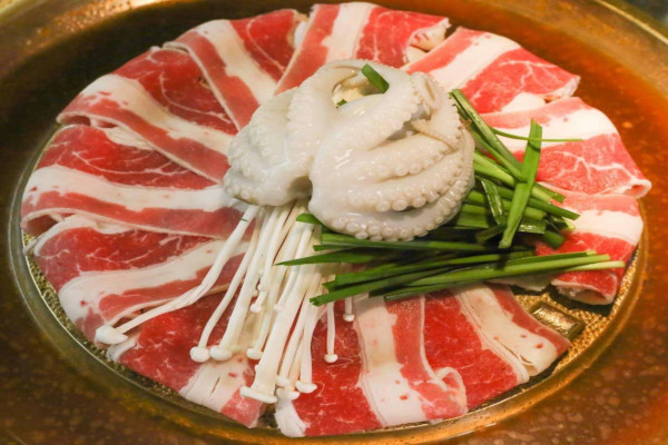 小萌牛章鱼水煎肉加盟