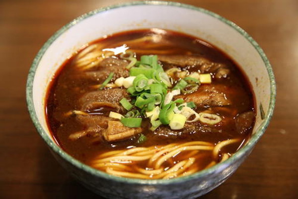 川味老张牛肉面加盟费