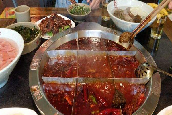 瑜味老火锅加盟费