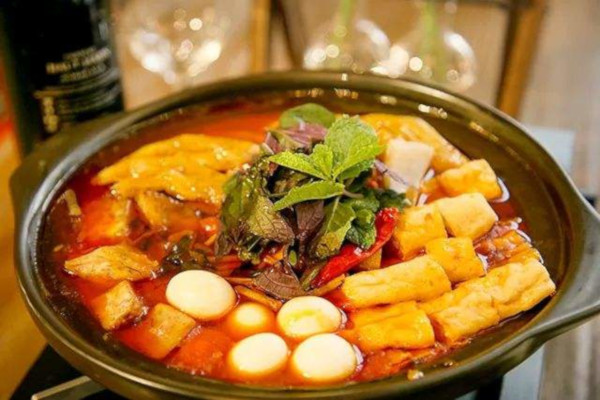 柳州人田螺鸭脚煲加盟费