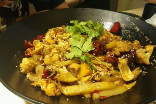 刺麻精专麻辣香锅加盟店
