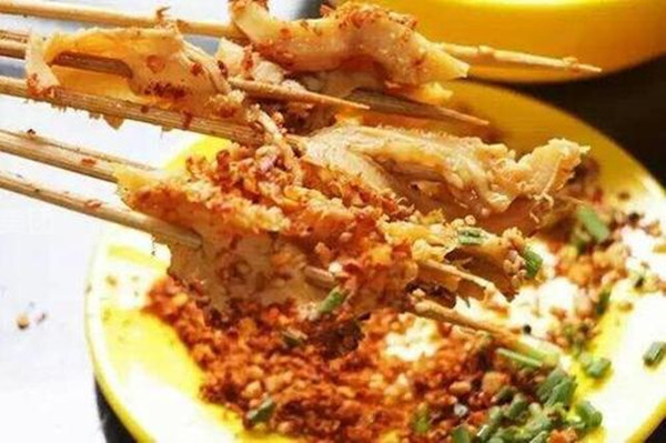 串婆婆砂锅串串香加盟店