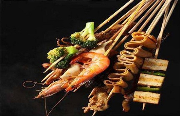 小芳冷串串加盟费