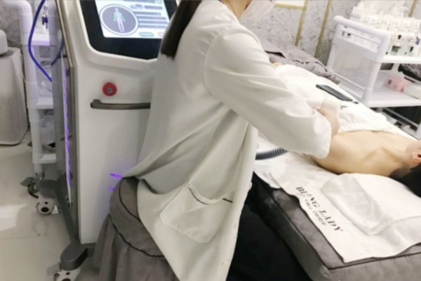 宝洛克皮肤管理加盟店