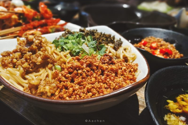 乾满多串串香加盟店