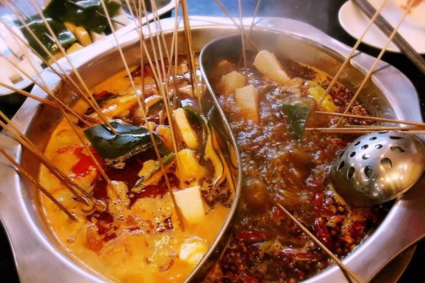 胡涂串串老火锅加盟店