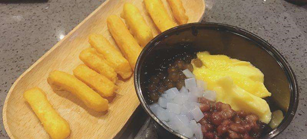 芝麻家仙草配炸鸡加盟店