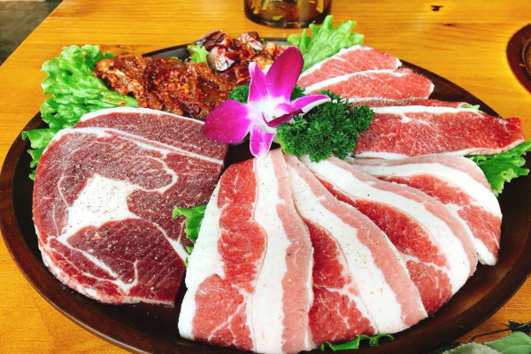 韩君阁自助烤肉加盟费