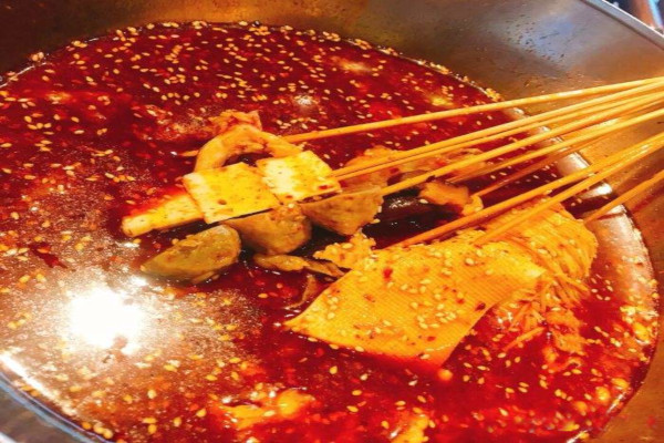 红料理串串有瘾加盟费