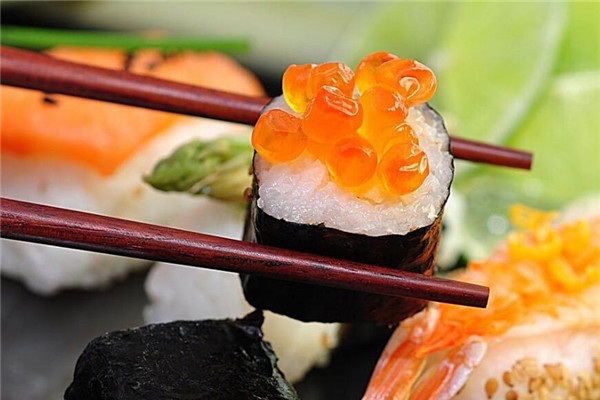 芊寿司加盟