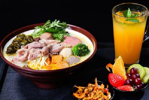 食汤记麻辣烫加盟费