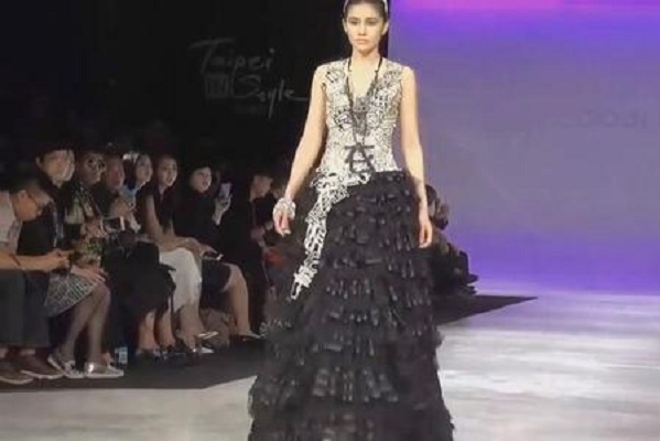 卡尔丽女装