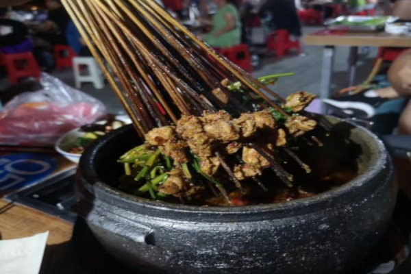 梅老板砂锅牛肉串串