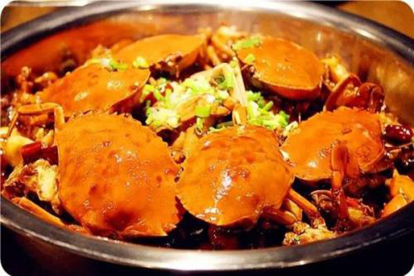 懒胖子肉蟹煲加盟费
