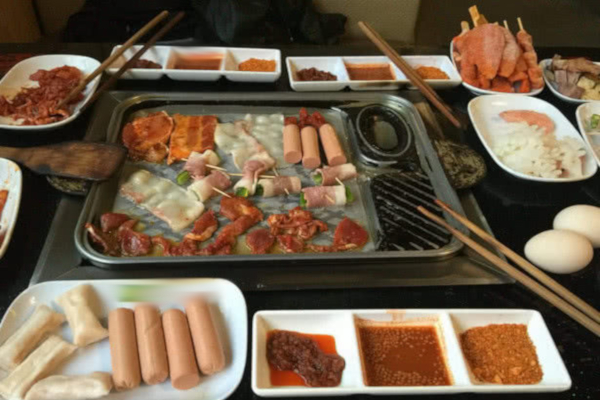 自助烤肉加盟