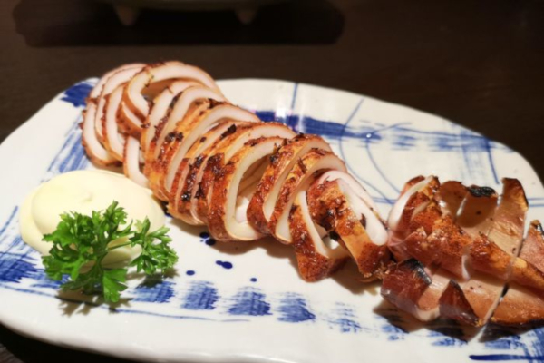 鸟重居酒屋加盟店