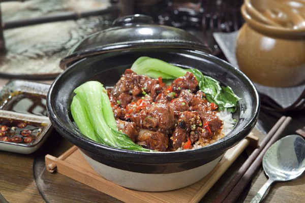 煲味传奇煲仔饭加盟费