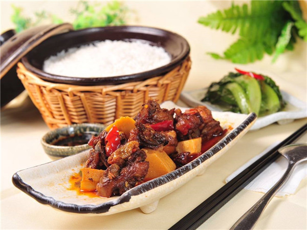 瓦锅饭加盟店