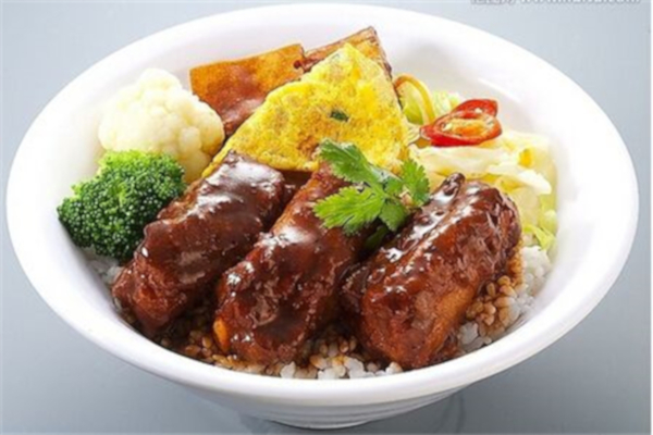 酱骨饭加盟费