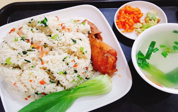 咸肉菜饭骨头汤