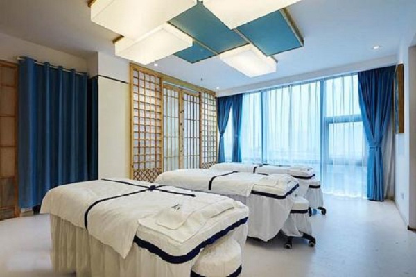 男士美容连锁加盟费