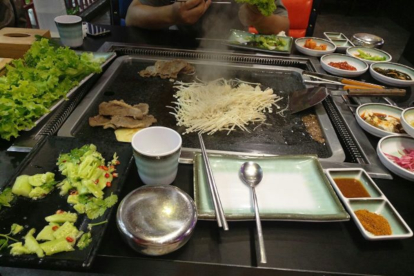 牛先生韩式烤肉加盟费