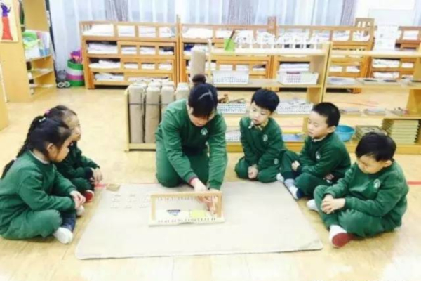 爱尔堡幼儿园加盟费