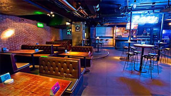 烧烤酒吧加盟店