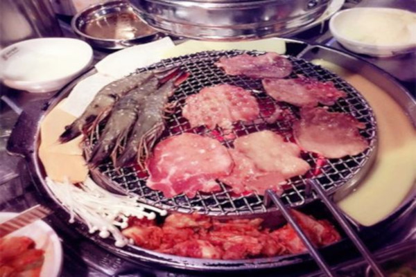 咕的咕的韩国碳烤肉店加盟费