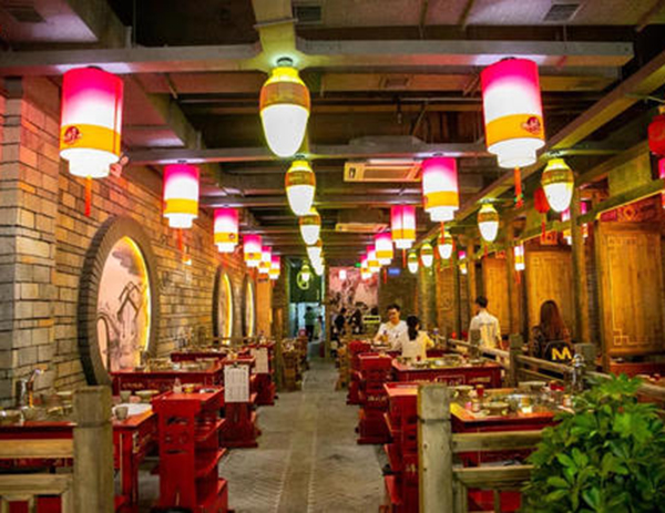 重庆巴食火锅加盟门店