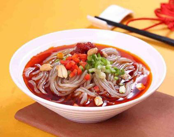 麻辣烫酸辣粉加盟门店