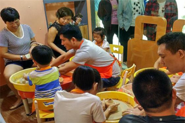 幼儿陶艺加盟费