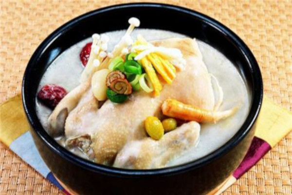 伟家滋补鸡汤加盟费