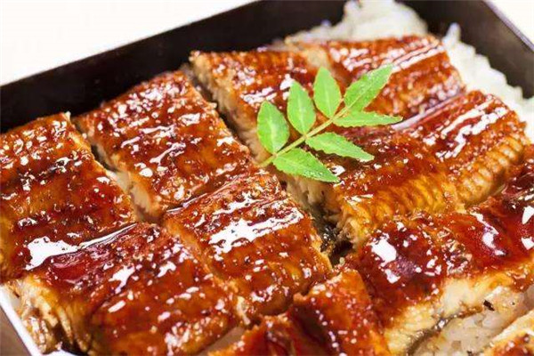 鳗鱼饭
