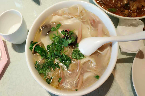 萧记三鲜烩面加盟费