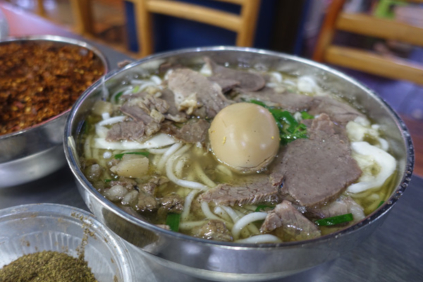 花溪飞碗牛肉粉加盟费