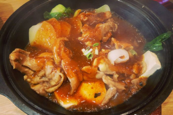 喜辣屋小鸡小鱼加盟店