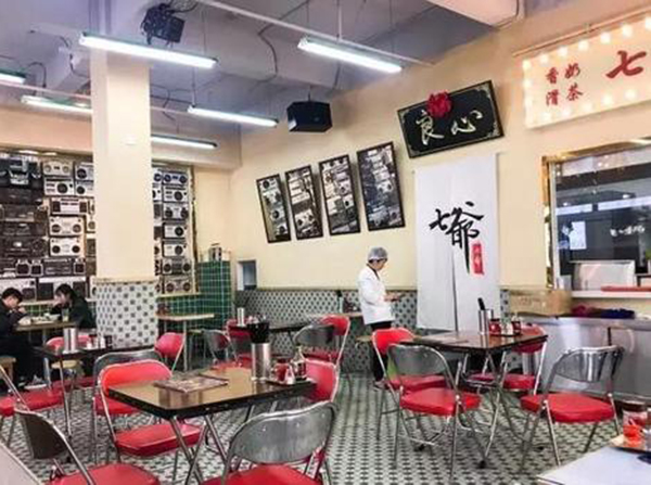 七爷清汤腩加盟门店