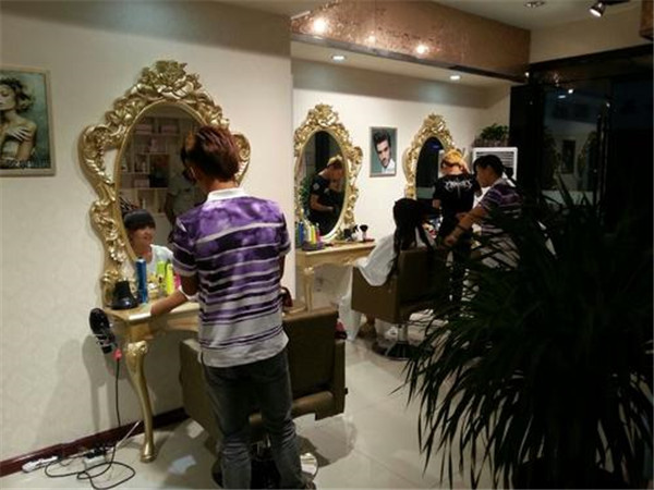 欧泉造型美发连锁加盟费