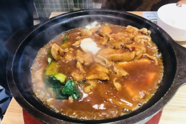 喜辣屋小鸡小鱼加盟费