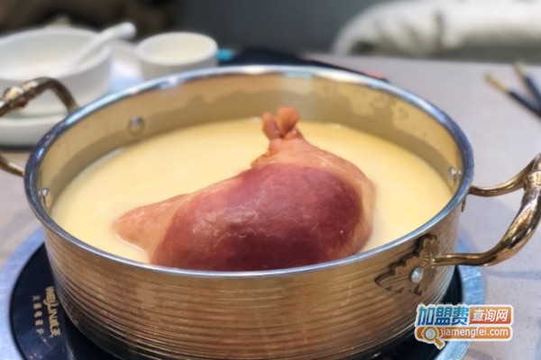 顾小锅猪肚包鸡加盟店
