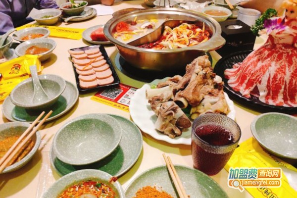 欢乐骨养生骨头火锅加盟店